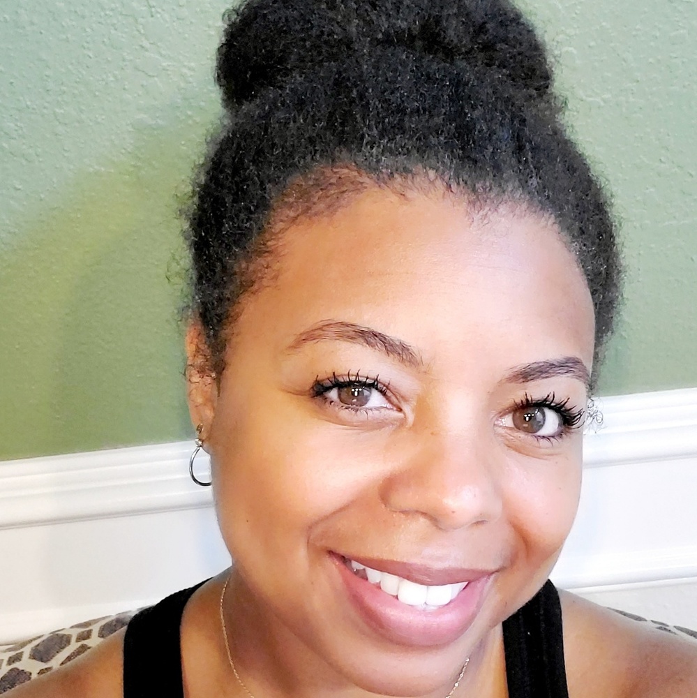 Meet your Posher, Brandi